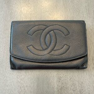 Chanel CC Caviar Leather Compact Clutch Wallet Classic Black Luxury